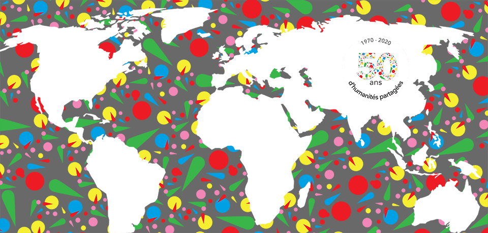 Carte du monde avec les couleurs des 50 ans.