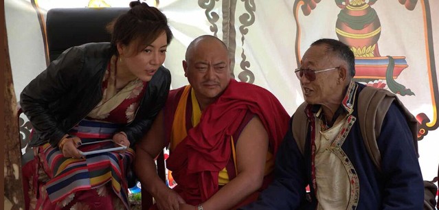 Photo d'un Rinpoche maître religieux tibétain