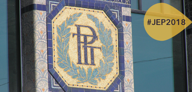 Détail de l'ancien centre de tri postal dans le quartier Saint-Jean à Bordeaux