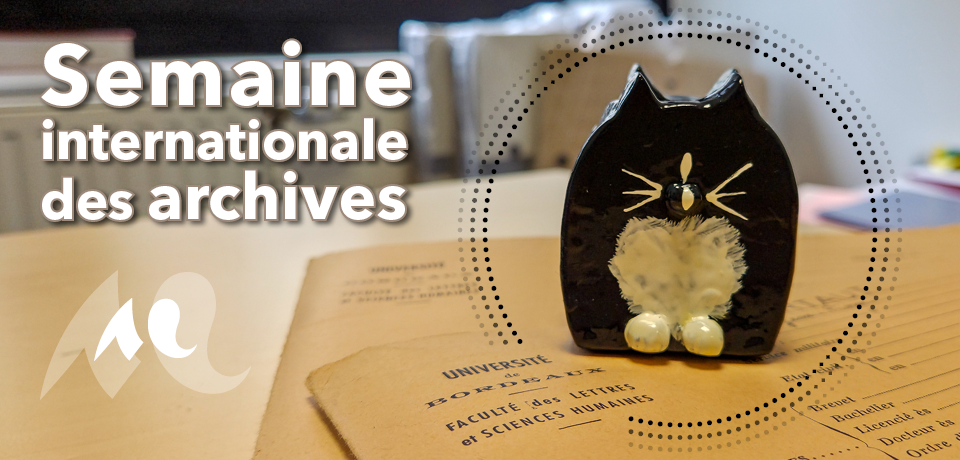 Semaine internationale des archives - Watson (chat en argile peint) sur une dossier de l'ancienne Facult&eacute; des Lettres et Sciences humaines - Universit&eacute; de Bordeaux