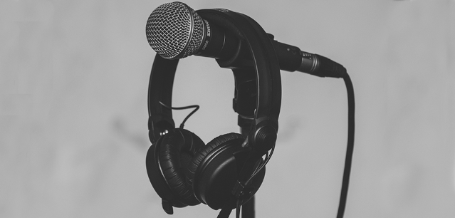 image d'un casque sur un micro
