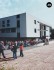 2003 - Les inscriptions se font encore uniquement en présentiel, de longues files d'attente se forment devant le bâtiment accueil