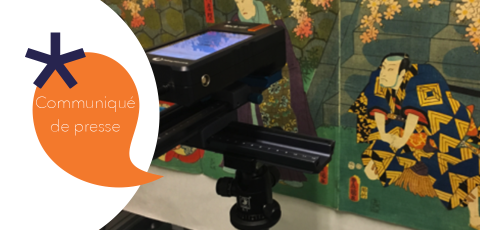 LEDµSF v2 (Freiberg Instruments) devant une estampe japonaise du 19e siècle (collection du CRP2A)