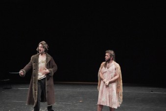 L'ORESTIE - Trois pattes et un canard©_Taha_MORSLI.JPG