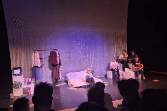 Spectacle Celles cachees sous votre lit.png