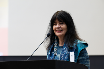 Prise de parole de Joy Harjo.png