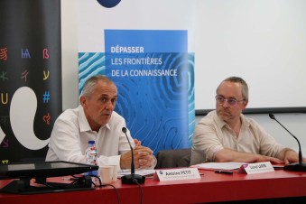4-signature-convention CNRS-UBMontaigne-juillet 2023.jpg