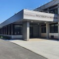 Bibliothèque Rigoberta Menchú - Entrée Parvis